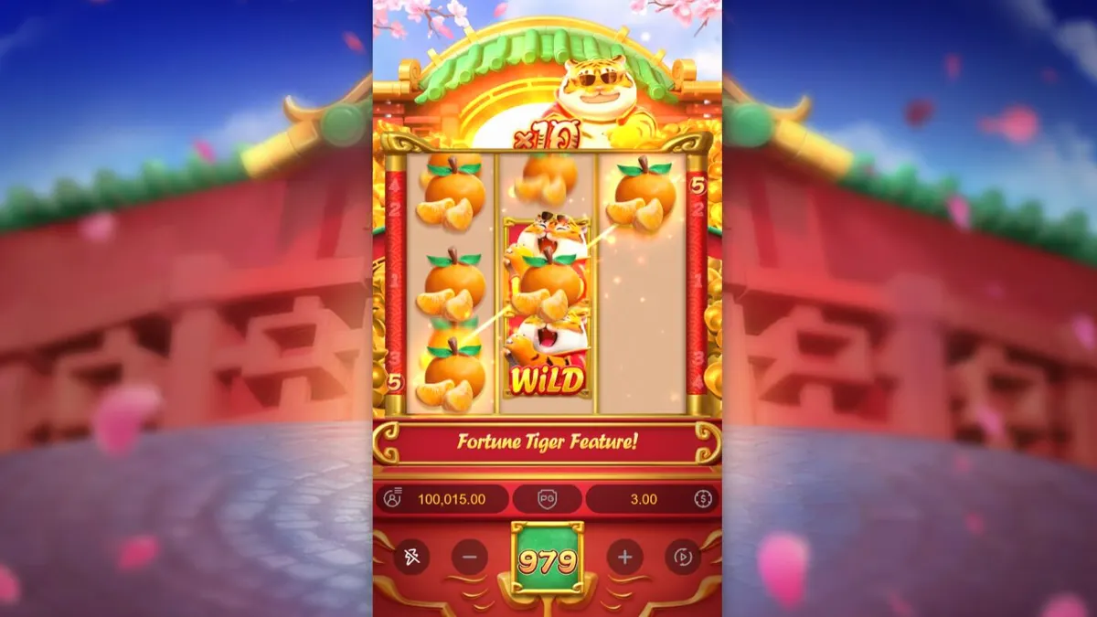 Fortune Tiger slot machine interface na may temang Asian at gintong tigre.